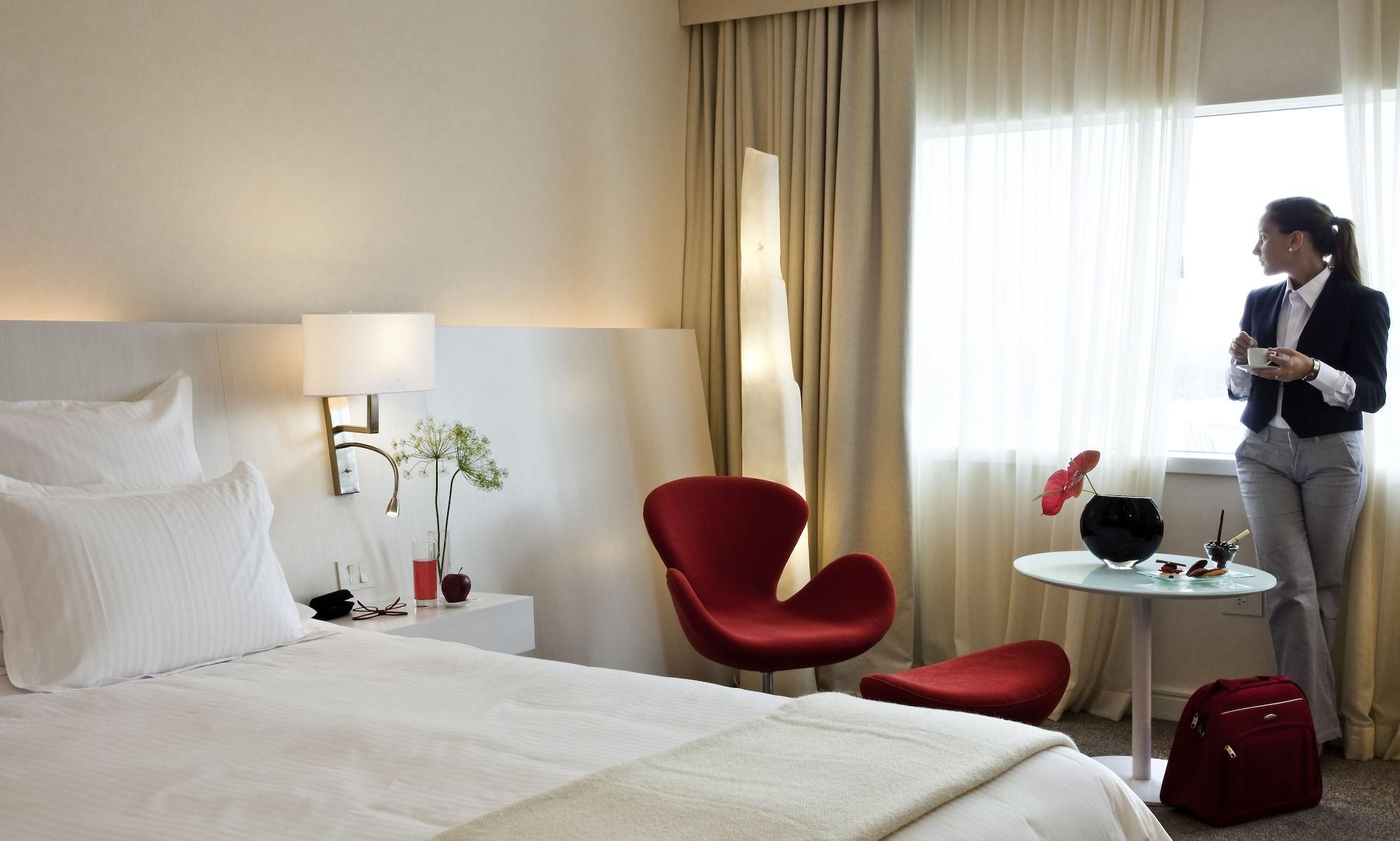Pullman Center 5*